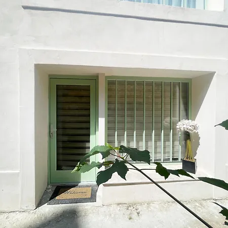 Place Sainte Marguerite 프로뱅